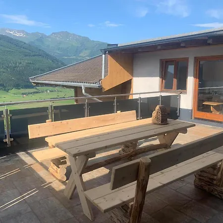 Near Slopes, Cleaning Included