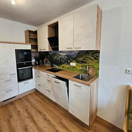 Daire Warm In Salzburg, Cleaning Included *